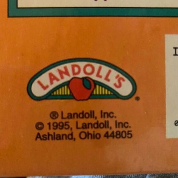Smithsonian Backyard Landoll's vintage book bundle - Picture 4 of 6